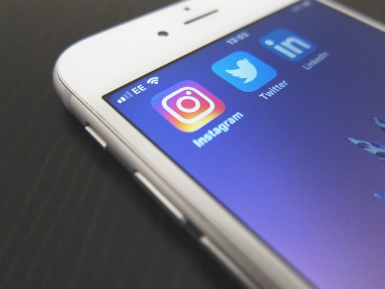 Ideias de enquetes para Instagram para interagir com os seguidores!